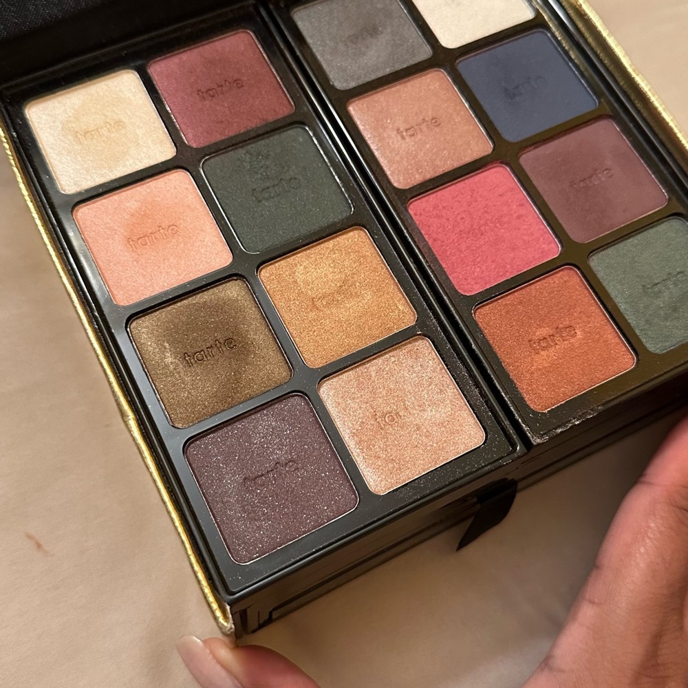 Tarte Christmas collection